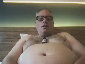 Cam4 Free Live Porn of subfatdaddy