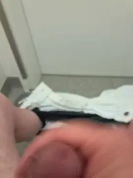 Cam4 Watch Live Sex Cams of Gutte22
