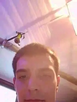 Cam4 Free Live Porn of Kingunner18