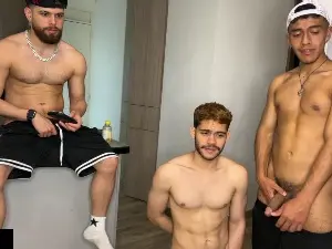 Cam4 Adult Webcam of zoneboys_