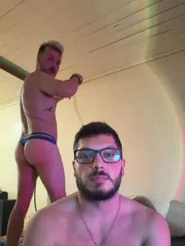 Cam4 Watch Live Sex Cams of TheGois
