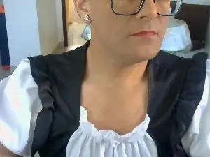 Cam4 Adult Video Chat of luanatrv2