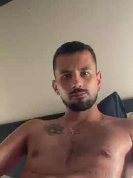 Cam4 Watch Live Sex Cams of Minibebess21