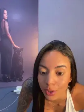 Cam4 Adult Webcam of Elamesma_