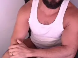 Cam4 Private Sex Chat of beard_man_sexy