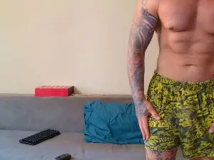 Cam4 Watch Live Sex Cams of BoyTatto95