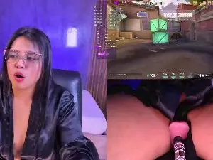 Cam4 Watch Live Sex Cams of LuciaReid