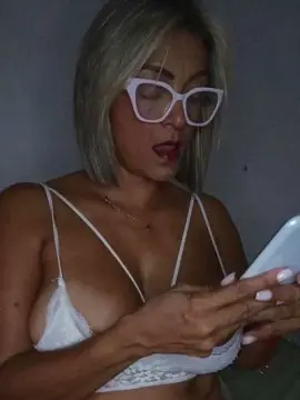 Cam4 Watch Live Sex Cams of giorginaweb