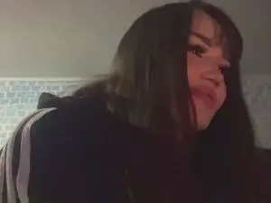 Cam4 Live Sex of LeannGuyott