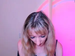 Cam4 Best live sex cam show of LillyBluee