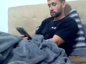 Cam4 Live Sex of Maickysurf