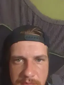 Cam4 Live Sex Cam of StrawberryDim
