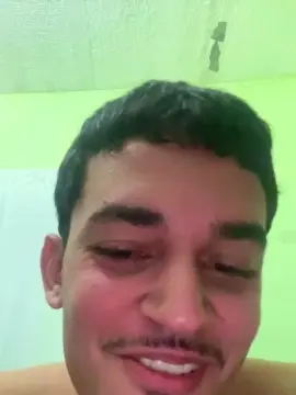 Cam4 Free Porn Cam of Ravel55