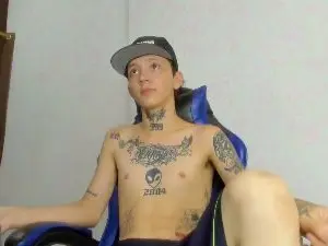 Cam4 Live Sex of NickTattooedGuy