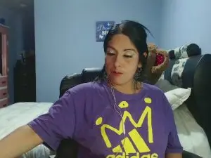 Cam4 Best live sex cam show of Sahotlove1_