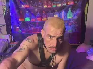 Cam4 Adult Video Chat of Boy2ServU