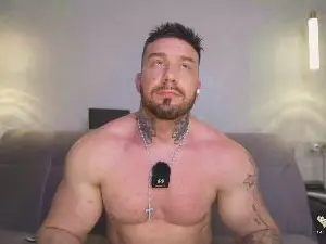 Cam4 Private Sex Chat of Herculesstrong
