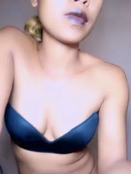 Cam4 Best live sex cam show of Dinah974