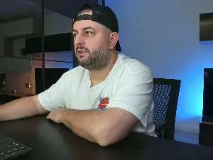Cam4 Private Sex Chat of DravenPeak