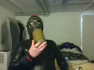 Cam4 Free Live Porn of rubberneoguy