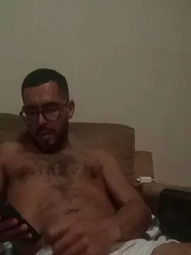 Cam4 Live Sex of HShotsmilegyn