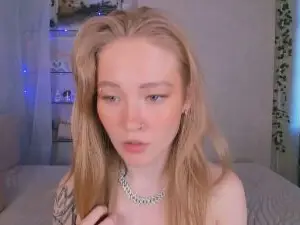 Cam4 Sex Cam of LinhMadeiros