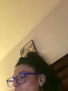 Cam4 Live Porn of Monttychilena