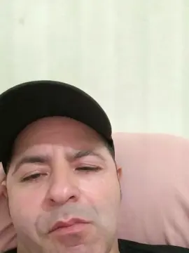 Cam4 Sex Cam of mrciogrei22