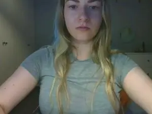 Cam4 Free Live Porn of Rosie_June
