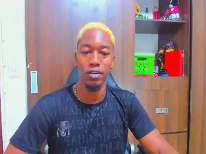Cam4 Watch Live Sex Cams of Chocolateexotic