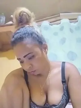 Cam4 Sex Cam of Lauresse24