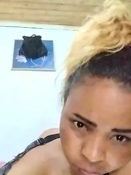 Cam4 Best live sex cam show of Lauresse24