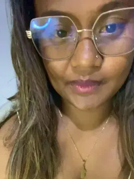 Cam4 Live Sex Cam of Sharonne07