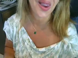 Cam4 Private Sex Chat of Enia