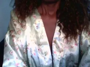 Cam4 Live Sex Cam of Femmelapine