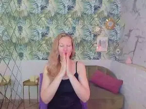 Cam4 Sex Cam of NancyGentle