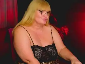 Cam4 Free Live Porn of NicoleKind