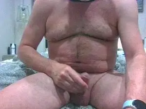 Cam4 Live Porn of flirtronnie