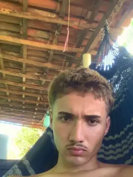 Cam4 Live Porn of CaioBernardi