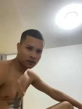 Cam4 Free Porn Cam of lucas7285