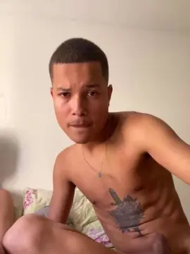 Cam4 Free Porn Cam of lucas7285