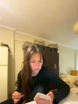 Cam4 Watch Live Sex Cams of Queenyes