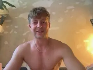 Cam4 Adult Webcam of Heikhoe69