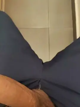 Cam4 Adult Webcam of Leo24vrcm