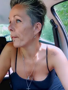 Cam4 Free Porn Cam of missfreya_bzh