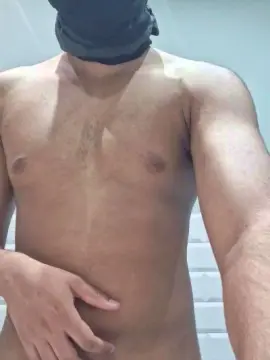 Cam4 Adult Webcam of Enriquevk20