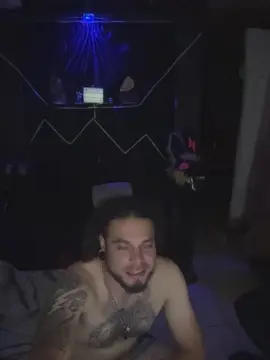Cam4 Nude Webcam of Destrollermx