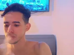 Cam4 Nude Webcam of alexandrooo260