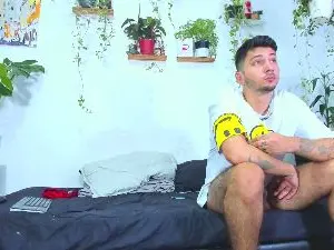 Cam4 Free Live Porn of ADAM_HYUGA