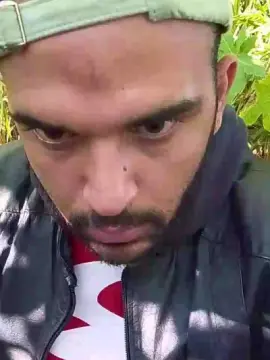 Cam4 Free Live Porn of PeludassoBaiano